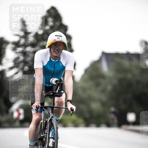 21.06.2026 - 29. Vierlanden-Triathlon H.Heesch http://msf.ph/oto/9897677 21.06.2026 10:02:26 Radfahren 4, 27, 118, 119, 141, 186, 339 meine-sportfotos.de