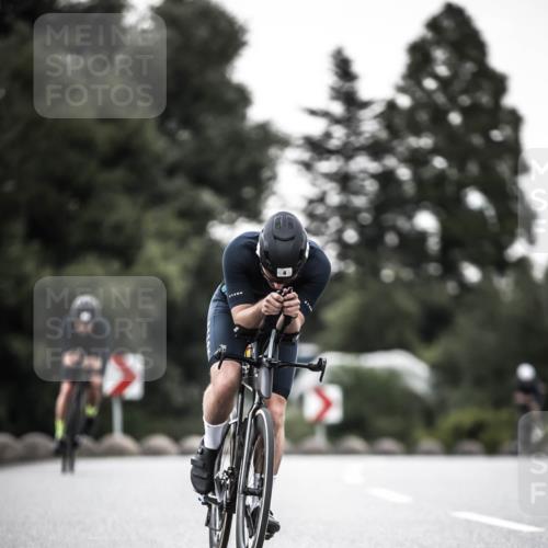 21.06.2026 - 29. Vierlanden-Triathlon H.Heesch http://msf.ph/oto/9897693 21.06.2026 10:02:32 Radfahren 4, 27, 99 meine-sportfotos.de