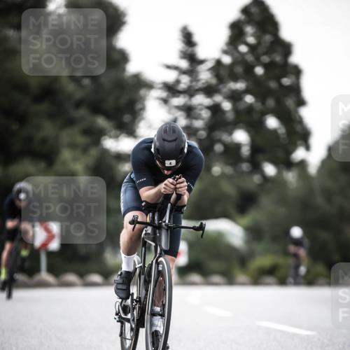 21.06.2026 - 29. Vierlanden-Triathlon H.Heesch http://msf.ph/oto/9897699 21.06.2026 10:02:32 Radfahren 4, 27, 99 meine-sportfotos.de