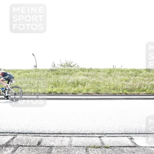21.06.2026 - 29. Vierlanden-Triathlon H.Heesch http://msf.ph/oto/9897711 21.06.2026 10:56:59 Radfahren 58, 145, 176, 328, 368, 374, 383, 384, 391, 486, 488, 517, 535, 575, 581, 601, 616, 619 meine-sportfotos.de