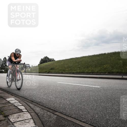 21.06.2026 - 29. Vierlanden-Triathlon H.Heesch http://msf.ph/oto/9897737 21.06.2026 09:22:21 Radfahren 118, 273, 274, 300 meine-sportfotos.de