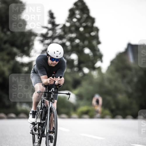 21.06.2026 - 29. Vierlanden-Triathlon H.Heesch http://msf.ph/oto/9897776 21.06.2026 10:02:38 Radfahren 56, 99, 198, 245, 367 meine-sportfotos.de