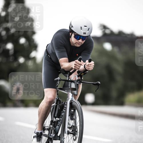 21.06.2026 - 29. Vierlanden-Triathlon H.Heesch http://msf.ph/oto/9897795 21.06.2026 10:02:39 Radfahren 56, 99, 198, 245, 367 meine-sportfotos.de
