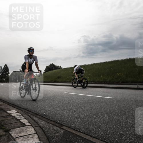 21.06.2026 - 29. Vierlanden-Triathlon H.Heesch http://msf.ph/oto/9897804 21.06.2026 09:23:47 Radfahren 155, 166, 252, 264 meine-sportfotos.de