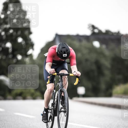 21.06.2026 - 29. Vierlanden-Triathlon H.Heesch http://msf.ph/oto/9897816 21.06.2026 10:02:42 Radfahren 56, 139, 179, 198, 245, 367 meine-sportfotos.de