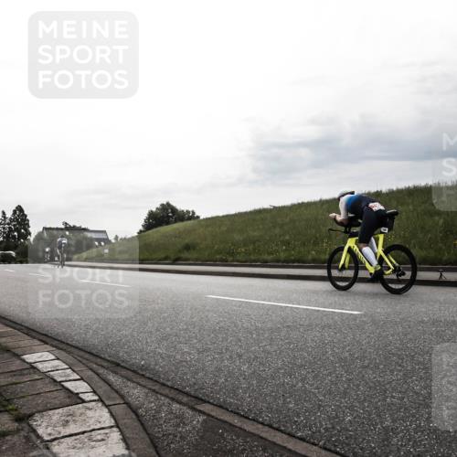 21.06.2026 - 29. Vierlanden-Triathlon H.Heesch http://msf.ph/oto/9897839 21.06.2026 09:25:03 Radfahren 68 meine-sportfotos.de