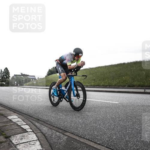 21.06.2026 - 29. Vierlanden-Triathlon H.Heesch http://msf.ph/oto/9897851 21.06.2026 09:25:21 Radfahren 40, 202 meine-sportfotos.de