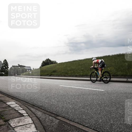 21.06.2026 - 29. Vierlanden-Triathlon H.Heesch http://msf.ph/oto/9897857 21.06.2026 09:26:19 Radfahren 51, 269 meine-sportfotos.de
