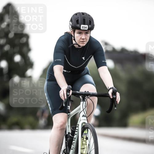 21.06.2026 - 29. Vierlanden-Triathlon H.Heesch http://msf.ph/oto/9897903 21.06.2026 10:02:54 Radfahren 91, 224, 232, 276, 294 meine-sportfotos.de