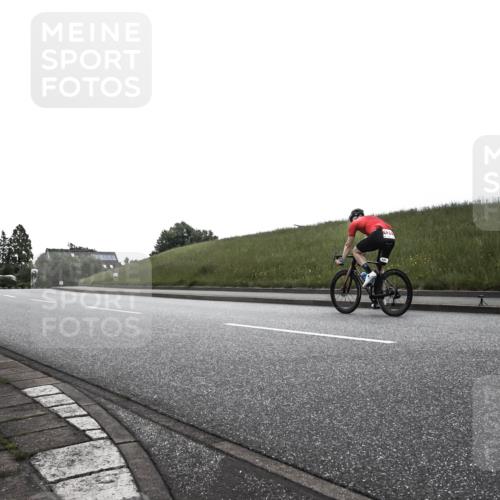 21.06.2026 - 29. Vierlanden-Triathlon H.Heesch http://msf.ph/oto/9897977 21.06.2026 09:34:29 Radfahren  meine-sportfotos.de