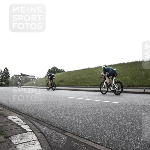 21.06.2026 - 29. Vierlanden-Triathlon H.Heesch http://msf.ph/oto/9897996 21.06.2026 09:36:28 Radfahren  meine-sportfotos.de