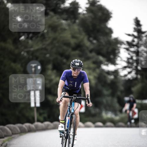 21.06.2026 - 29. Vierlanden-Triathlon H.Heesch http://msf.ph/oto/9898012 21.06.2026 10:03:59 Radfahren 142, 151, 161, 181, 257, 271, 337 meine-sportfotos.de