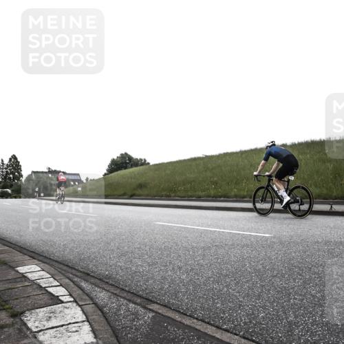 21.06.2026 - 29. Vierlanden-Triathlon H.Heesch http://msf.ph/oto/9898021 21.06.2026 09:38:32 Radfahren 114 meine-sportfotos.de