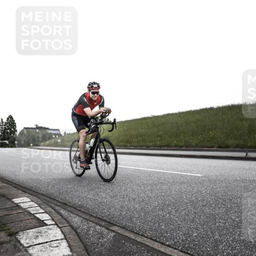 21.06.2026 - 29. Vierlanden-Triathlon H.Heesch http://msf.ph/oto/9898036 21.06.2026 09:40:42 Radfahren 171 meine-sportfotos.de