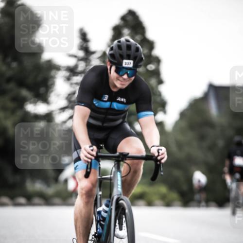 21.06.2026 - 29. Vierlanden-Triathlon H.Heesch http://msf.ph/oto/9898054 21.06.2026 10:04:05 Radfahren 142, 151, 154, 181, 337 meine-sportfotos.de