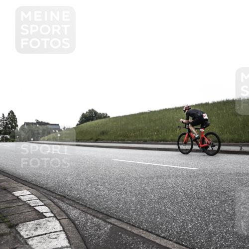 21.06.2026 - 29. Vierlanden-Triathlon H.Heesch http://msf.ph/oto/9898064 21.06.2026 09:43:49 Radfahren 32, 33, 101, 129, 211 meine-sportfotos.de