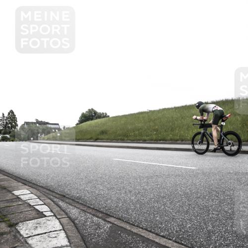 21.06.2026 - 29. Vierlanden-Triathlon H.Heesch http://msf.ph/oto/9898092 21.06.2026 09:46:07 Radfahren 177, 212, 293 meine-sportfotos.de