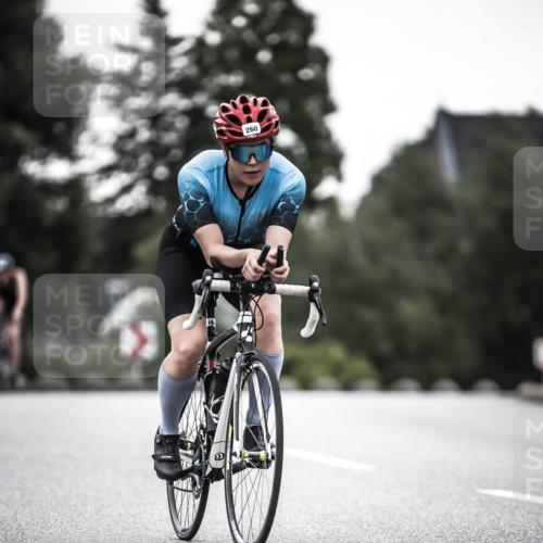 21.06.2026 - 29. Vierlanden-Triathlon H.Heesch http://msf.ph/oto/9898099 21.06.2026 10:04:19 Radfahren 75, 90, 260, 324, 350, 379 meine-sportfotos.de