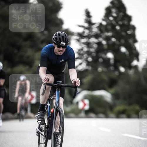 21.06.2026 - 29. Vierlanden-Triathlon H.Heesch http://msf.ph/oto/9898116 21.06.2026 10:04:20 Radfahren 75, 90, 260, 324, 350, 379 meine-sportfotos.de