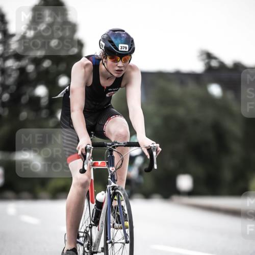 21.06.2026 - 29. Vierlanden-Triathlon H.Heesch http://msf.ph/oto/9898196 21.06.2026 10:04:24 Radfahren 44, 75, 350, 379 meine-sportfotos.de