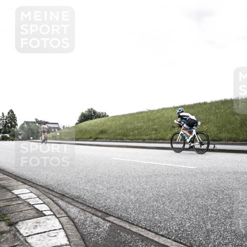 21.06.2026 - 29. Vierlanden-Triathlon H.Heesch http://msf.ph/oto/9898249 21.06.2026 09:52:12 Radfahren 76, 84, 132, 169, 193 meine-sportfotos.de