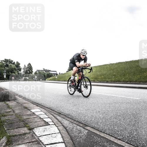 21.06.2026 - 29. Vierlanden-Triathlon H.Heesch http://msf.ph/oto/9898259 21.06.2026 09:53:00 Radfahren 108, 287 meine-sportfotos.de