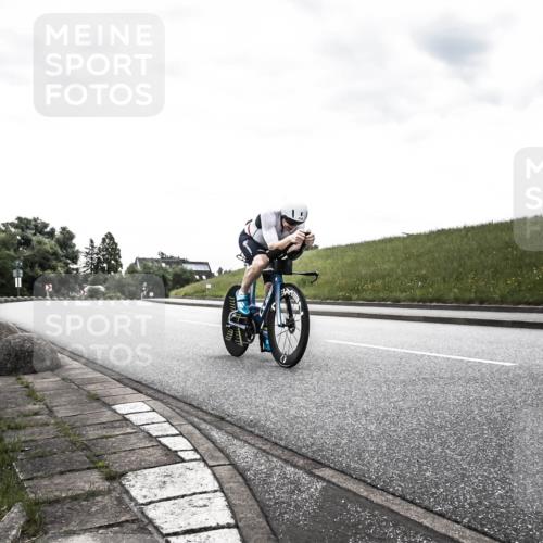 21.06.2026 - 29. Vierlanden-Triathlon H.Heesch http://msf.ph/oto/9898284 21.06.2026 09:53:45 Radfahren 72, 91, 106, 210, 266, 284 meine-sportfotos.de