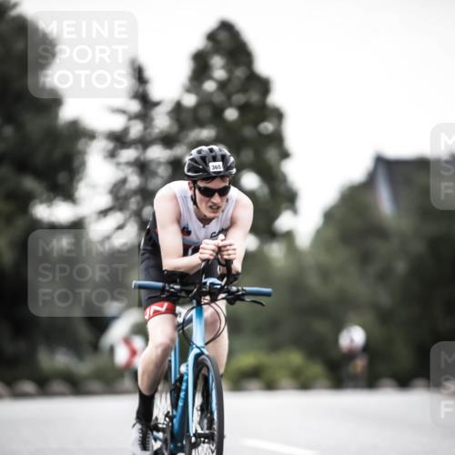 21.06.2026 - 29. Vierlanden-Triathlon H.Heesch http://msf.ph/oto/9898292 21.06.2026 10:04:48 Radfahren 86, 174, 307, 329, 365 meine-sportfotos.de