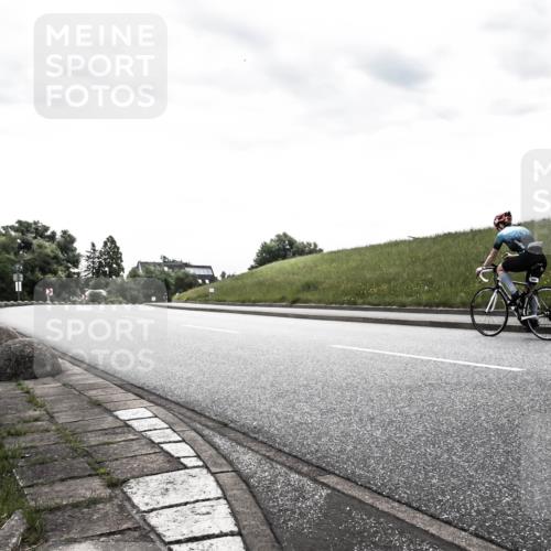 21.06.2026 - 29. Vierlanden-Triathlon H.Heesch http://msf.ph/oto/9898304 21.06.2026 09:55:24 Radfahren 20 meine-sportfotos.de