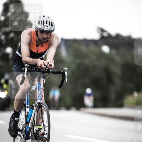 21.06.2026 - 29. Vierlanden-Triathlon H.Heesch http://msf.ph/oto/9898344 21.06.2026 10:04:50 Radfahren 86, 174, 329, 352, 365 meine-sportfotos.de