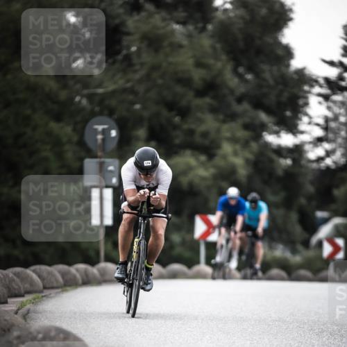 21.06.2026 - 29. Vierlanden-Triathlon H.Heesch http://msf.ph/oto/9898349 21.06.2026 10:04:54 Radfahren 174, 292, 332, 352 meine-sportfotos.de
