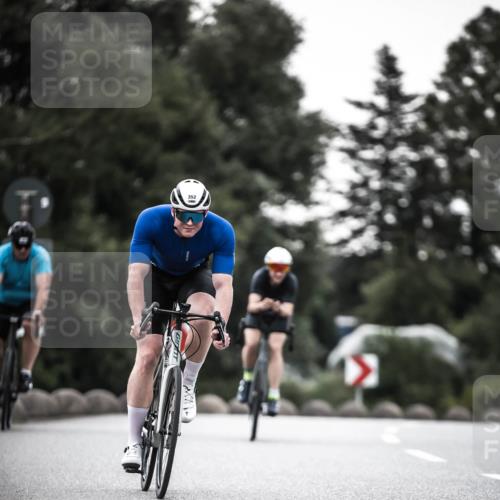 21.06.2026 - 29. Vierlanden-Triathlon H.Heesch http://msf.ph/oto/9898411 21.06.2026 10:04:57 Radfahren 130, 174, 292, 308, 332, 352 meine-sportfotos.de