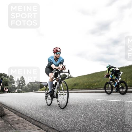 21.06.2026 - 29. Vierlanden-Triathlon H.Heesch http://msf.ph/oto/9898432 21.06.2026 10:04:20 Radfahren 90, 260, 324, 350 meine-sportfotos.de