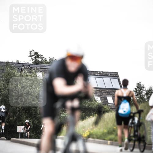 21.06.2026 - 29. Vierlanden-Triathlon H.Heesch http://msf.ph/oto/9898451 21.06.2026 10:04:59 Radfahren 130, 292, 308, 332, 352 meine-sportfotos.de