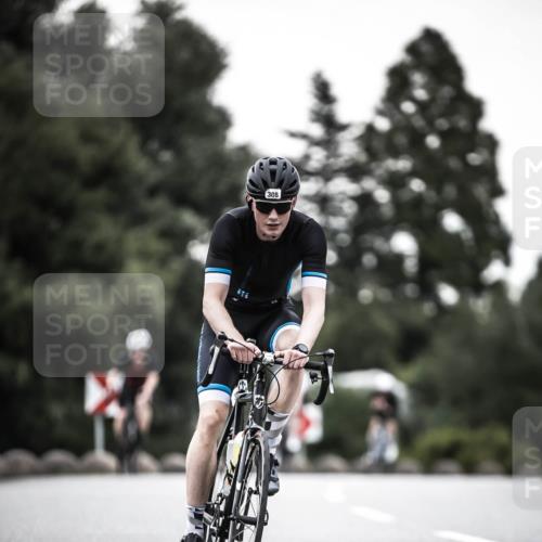 21.06.2026 - 29. Vierlanden-Triathlon H.Heesch http://msf.ph/oto/9898470 21.06.2026 10:05:04 Radfahren 130, 264, 308, 323, 326 meine-sportfotos.de