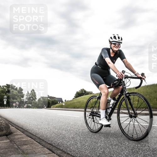21.06.2026 - 29. Vierlanden-Triathlon H.Heesch http://msf.ph/oto/9898528 21.06.2026 10:13:33 Radfahren 75, 236 meine-sportfotos.de