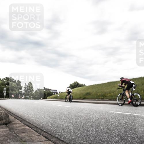 21.06.2026 - 29. Vierlanden-Triathlon H.Heesch http://msf.ph/oto/9898531 21.06.2026 10:15:35 Radfahren 98, 172, 193, 240 meine-sportfotos.de