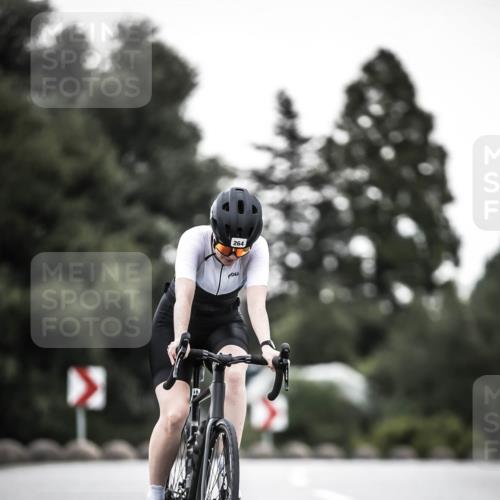 21.06.2026 - 29. Vierlanden-Triathlon H.Heesch http://msf.ph/oto/9898551 21.06.2026 10:05:09 Radfahren 264, 275, 289, 323, 326 meine-sportfotos.de