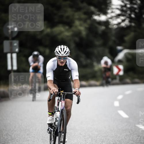 21.06.2026 - 29. Vierlanden-Triathlon H.Heesch http://msf.ph/oto/9898585 21.06.2026 10:05:31 Radfahren 5, 103, 135, 175, 195, 312 meine-sportfotos.de
