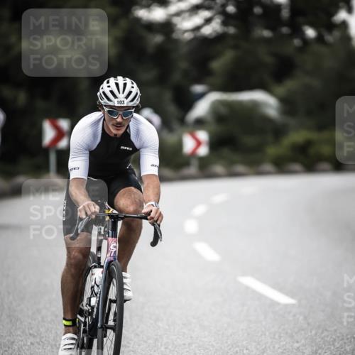 21.06.2026 - 29. Vierlanden-Triathlon H.Heesch http://msf.ph/oto/9898599 21.06.2026 10:05:31 Radfahren 5, 103, 135, 175, 195, 312 meine-sportfotos.de
