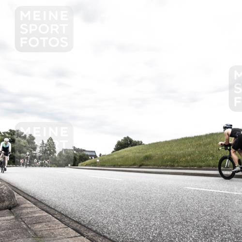 21.06.2026 - 29. Vierlanden-Triathlon H.Heesch http://msf.ph/oto/9898697 21.06.2026 10:21:53 Radfahren 37, 213, 438, 478 meine-sportfotos.de