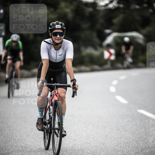 21.06.2026 - 29. Vierlanden-Triathlon H.Heesch http://msf.ph/oto/9898699 21.06.2026 10:05:44 Radfahren 133, 252, 259, 363 meine-sportfotos.de