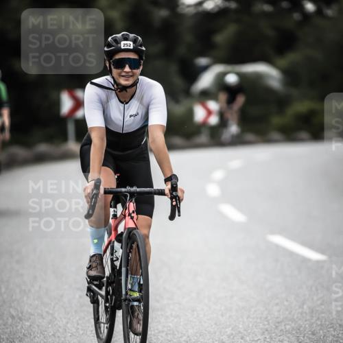 21.06.2026 - 29. Vierlanden-Triathlon H.Heesch http://msf.ph/oto/9898705 21.06.2026 10:05:44 Radfahren 133, 252, 259, 363 meine-sportfotos.de