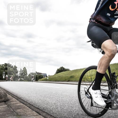 21.06.2026 - 29. Vierlanden-Triathlon H.Heesch http://msf.ph/oto/9898712 21.06.2026 10:21:55 Radfahren 37, 115, 213, 438, 478 meine-sportfotos.de
