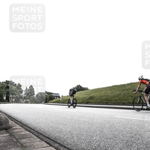 21.06.2026 - 29. Vierlanden-Triathlon H.Heesch http://msf.ph/oto/9898725 21.06.2026 10:45:24 Radfahren 36, 81 meine-sportfotos.de