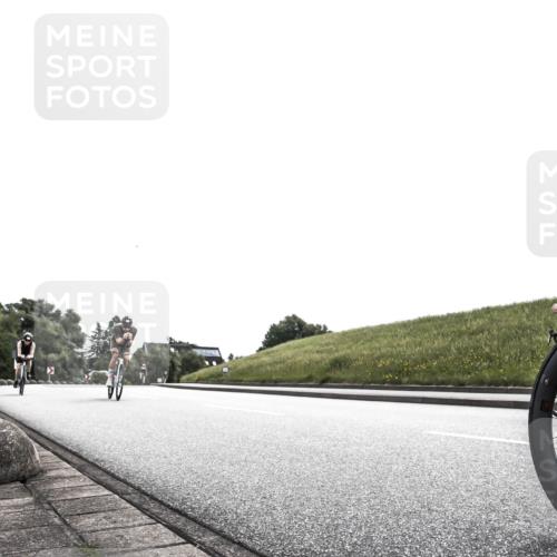 21.06.2026 - 29. Vierlanden-Triathlon H.Heesch http://msf.ph/oto/9898728 21.06.2026 10:45:29 Radfahren 36, 153, 161, 243, 417 meine-sportfotos.de