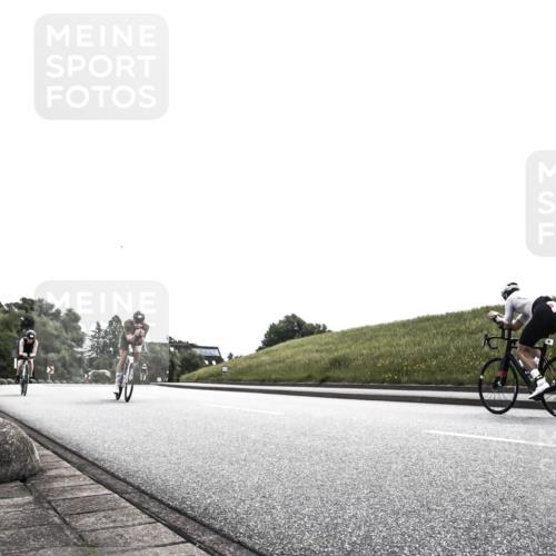 21.06.2026 - 29. Vierlanden-Triathlon H.Heesch http://msf.ph/oto/9898731 21.06.2026 10:45:29 Radfahren 36, 153, 161, 243, 417 meine-sportfotos.de