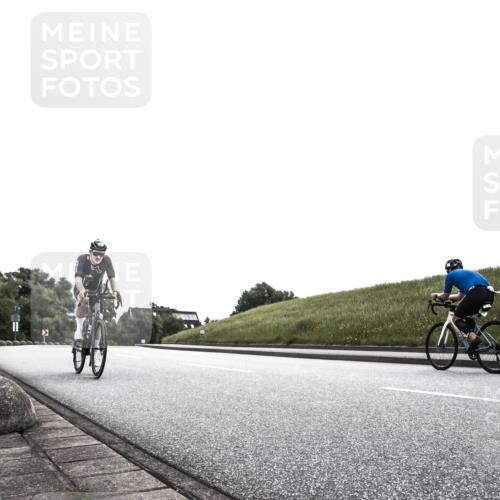 21.06.2026 - 29. Vierlanden-Triathlon H.Heesch http://msf.ph/oto/9898758 21.06.2026 10:46:08 Radfahren 40, 283 meine-sportfotos.de