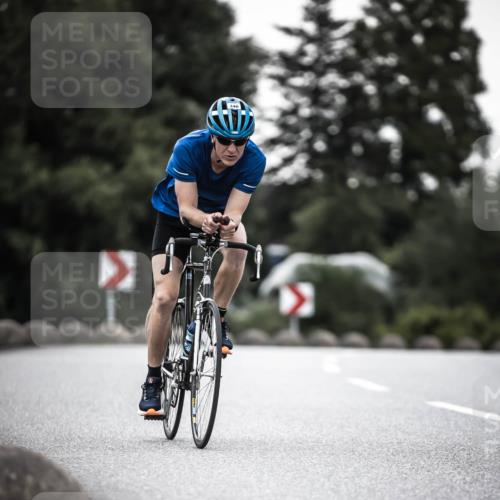 21.06.2026 - 29. Vierlanden-Triathlon H.Heesch http://msf.ph/oto/9898834 21.06.2026 10:05:59 Radfahren 346 meine-sportfotos.de