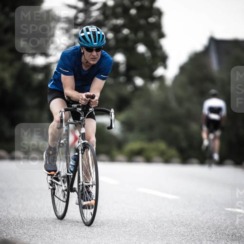 21.06.2026 - 29. Vierlanden-Triathlon H.Heesch http://msf.ph/oto/9898843 21.06.2026 10:06:00 Radfahren 346 meine-sportfotos.de